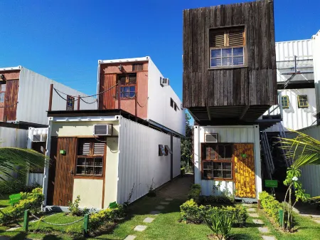 Container Eco Suítes Отели в г. Кабу-Фриу
