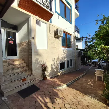 Uğur Otel