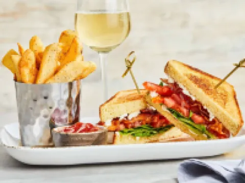 コートヤード  バイ マリオット ダウンタウン メンフィス メンフィスのホテル