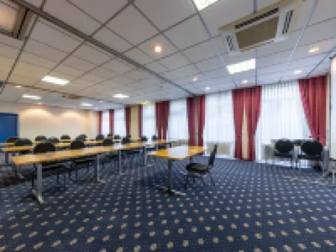 ทริปอินน์ คองเกรงสโฮเทล รอดเกา โรงแรมในRodgau