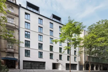 Stay KooooK Munich City - NEW OPENING Отели рядом с достопримечательностью «Зоологическая государственная коллекция Мюнхена»
