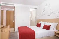Hotel Happy Day Hotels in Прая