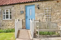 Host Stay Blue Barn