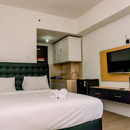Nice Studio at Serpong Greenview Apartment