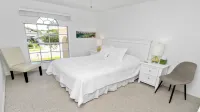 Altaira - Top Location, Lake View, Pool, Spa,4 Bed