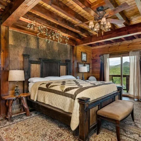 The Cloud 9 Lodge-Vacation Destination