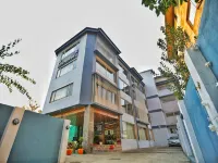 Hotel the Montreal Near by Dal Lake Các khách sạn ở Nishat