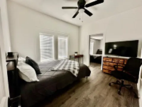 #1 Charming 5BR 1BA Home in Midland – Comfort, Convenience & Great Location!