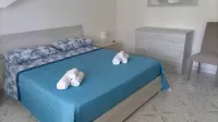 Room-b&b A Casa di Anto Eboli Vicino Al Hotel dekat Cira Salimbene Azienda Agricola