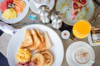 Decapolis Hotel Panama City - breakfast
