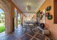 Villa Chems - Hotel/Alloggi familiari