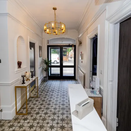 Woodford Hotel