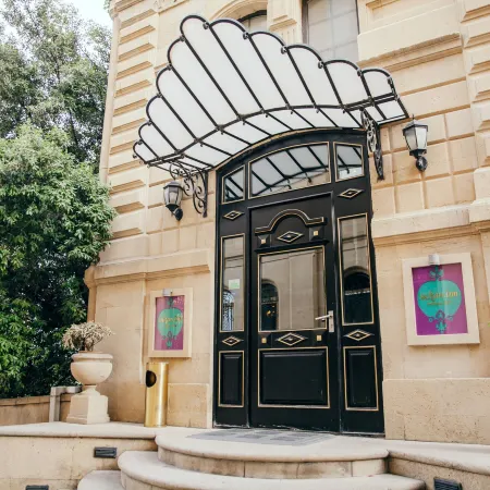 Sultan Inn Boutique Hotel Отели рядом с достопримечательностью «Девичья Башня»