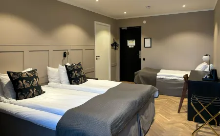 Hotell Esplanad Отели рядом со станцией Ваксджо- станция