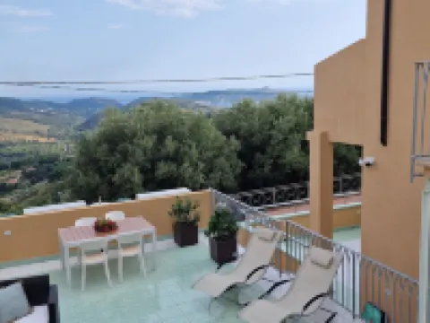 Marte Rooms Hotels in Centola