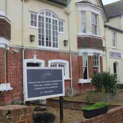 The Birdham Hotel & Restaurant Hotel Exterior