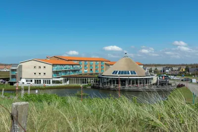 Apartment by the Dunes Near the Sea