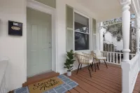 Walking distance to Historic Main Street, St. Charles, MO