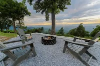Quiet Mountaintop Vista w/ Hot tub and Fire pit