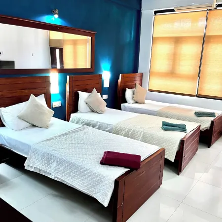 Subhas Tourist Hotel