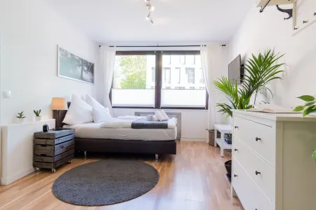 Stylish apartment right next to the university incl. Netflix