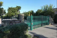Appartement de Charme Dans Résidence Sécurisée Avec Balcon et Piscine Chauffée