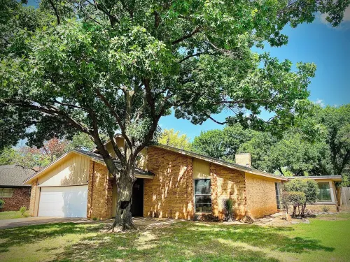 The Gathering Place- with Arcade!