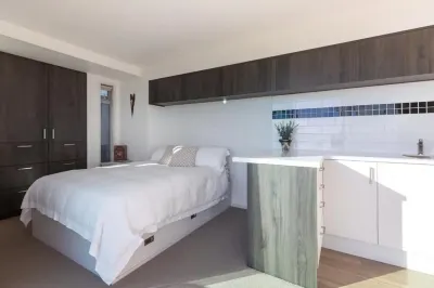 Valley Views - rural studio unit Hotel di 