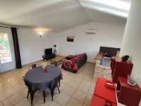 Villa of 70m² with private pool 8X4 fenced fully equipped