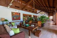 Luxury Private 5-bedroom Villa in Casa de Campo, Fully Staffed, Two Golf Carts