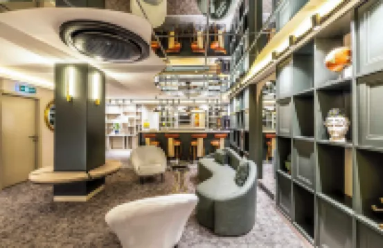 西斯蒂納老城酒店