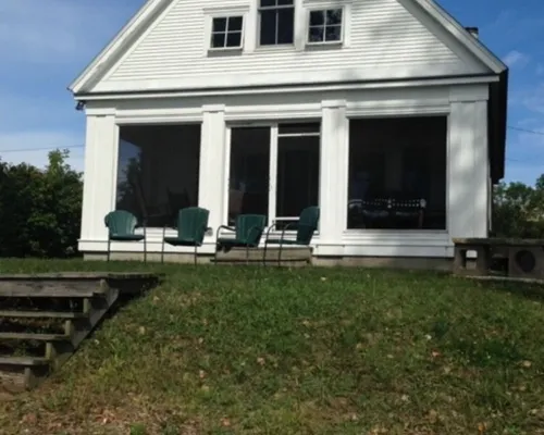 Champlain Islands Lake Front! Prime Week Left Summer 2026! July 26 to August 1 Hotels in Alburgh