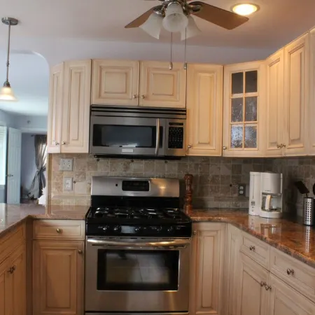 Beach Block - Modern 3BR/2Ba Family Friendly Home