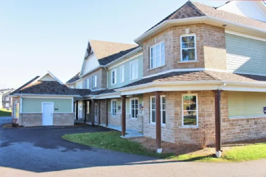 Luxurious 3 bedroom condo. 2 minutes from beautiful Mont Bromont.  CITQ#248275 Hotels near Ski Bromont