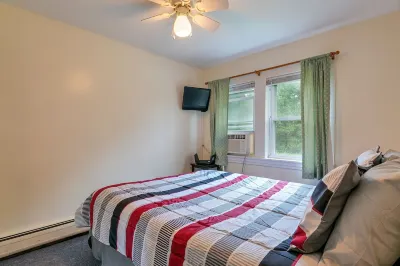 Clean&Cozy 1BR Apt5 w/Full Kitchen & Bathroom