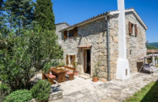 Summer offer/holiday home Mara in stone/near the sea/quiet place/outdoor whirlpool