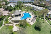 Los Amores II Charming 3 bedroom House in Gated Community with Private Pool.