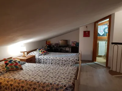 Villa on the hill with parking, garden, panorama