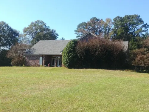 Modern Living in Country Setting