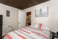 Private Mountaintop Cabin w/ ViewsPet Friendly)