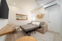 Beachfront 1 Bedroom Condo at Santa Cruz Beach. Your Coastal Retreat Awaits!