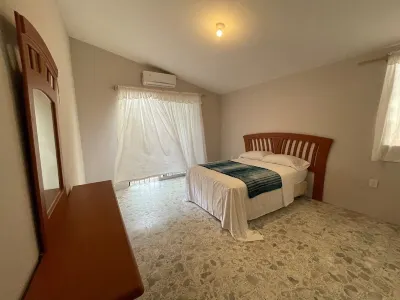 Villa Real Veracruz: with pool, patio and garage! Các khách sạn ở 