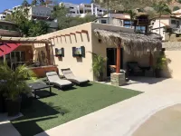 Private Penthouse in Pedregal with Pool. Walk to Marina+Beach+Town+Food+Waldorf Playa Pública Cabo San Lucas 주변 호텔