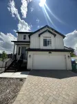Cozy 4 Bedrooms House !
