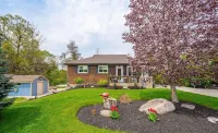 Beautiful Bungalow on Grand River in Fergus.