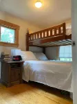 Onset beach, Cape code , Blackmore pond, private waterfront cottage