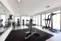 Brand New Apartment, Panoramic Ocean Views