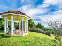 Fast WiFi, 4 bedrooms, sleeps 8, panoramic ocean views, West Coast .. Paradise ! Ξενοδοχεία στην πόλη Prospect