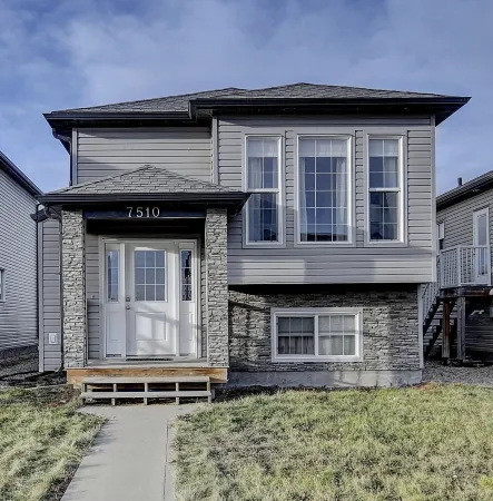 Stunning 3 bed/2 bath in GP!