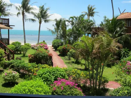 Coconut River beach Holiday Villa Отели рядом с достопримечательностью «Secret Garden Spa»